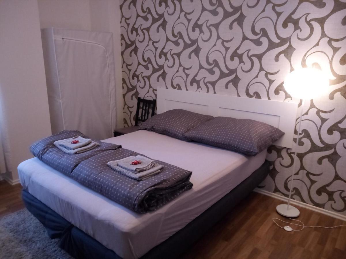 Gallys Apartments Praga Exterior foto